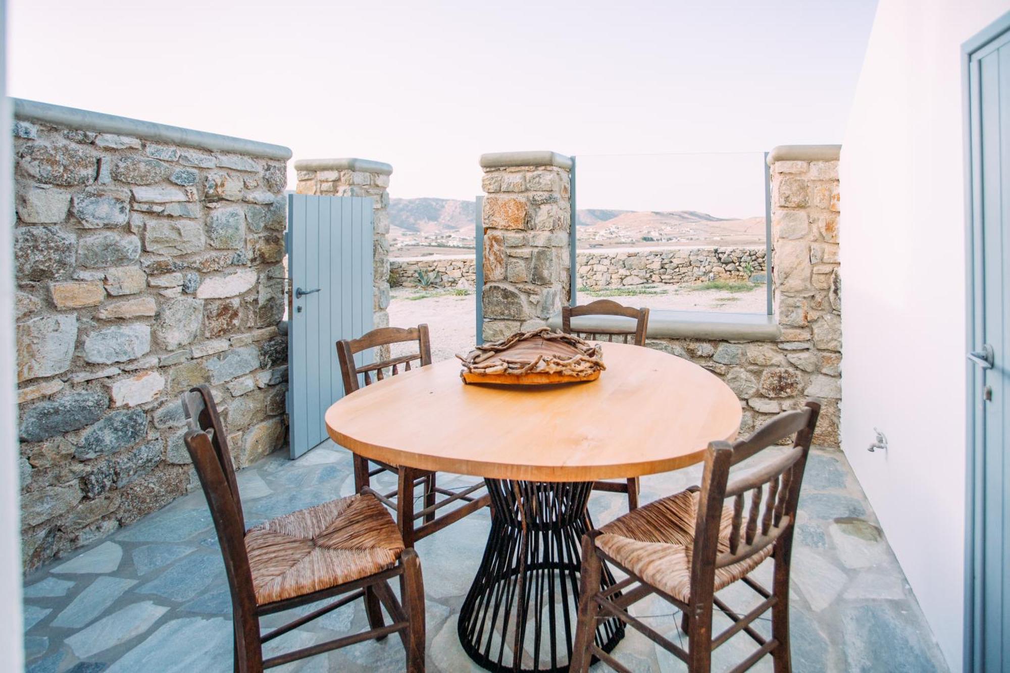 Mykonos Supreme Comfort Suites & Villas Калафатіс Номер фото