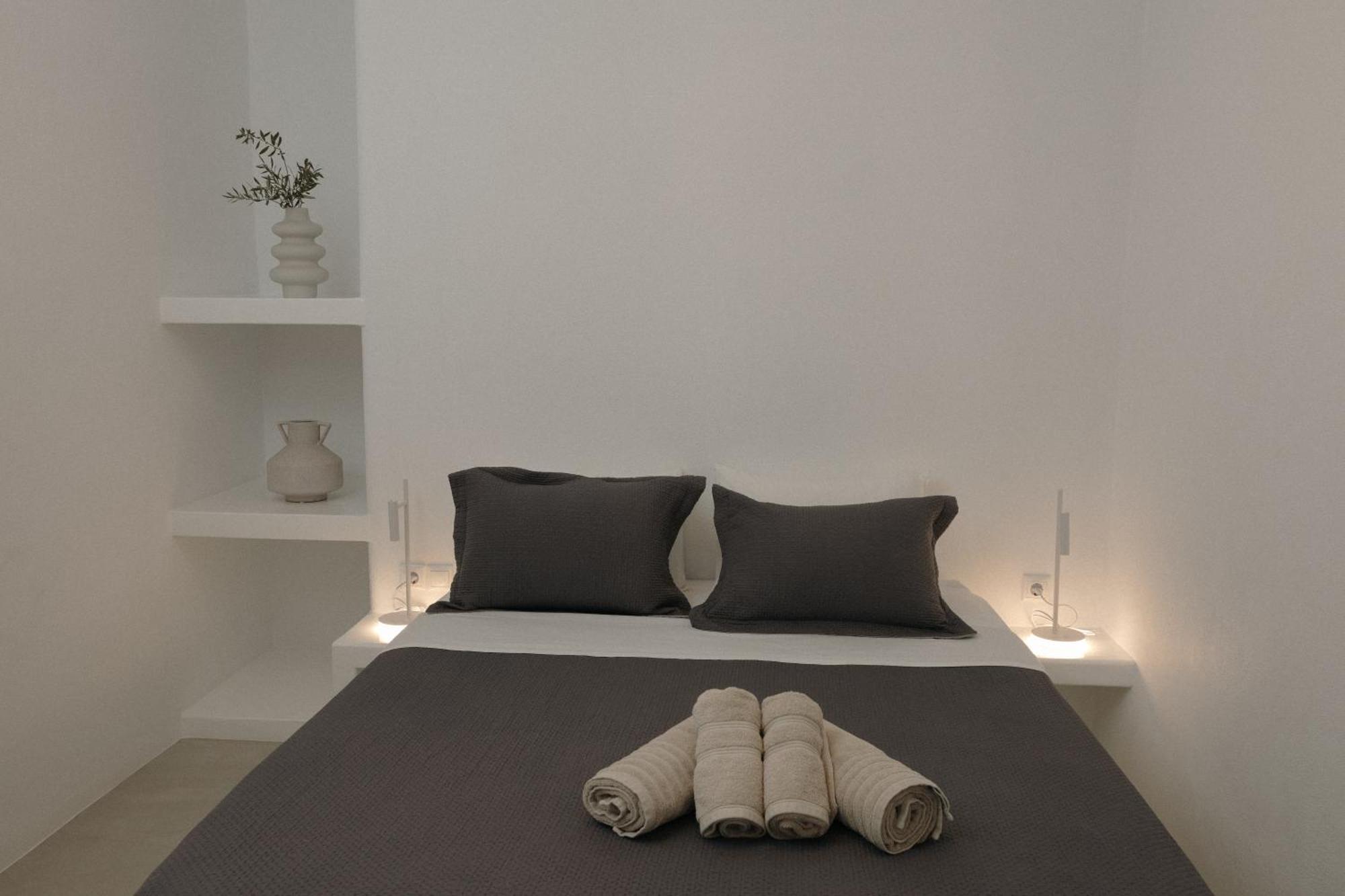 Mykonos Supreme Comfort Suites & Villas Калафатіс Екстер'єр фото